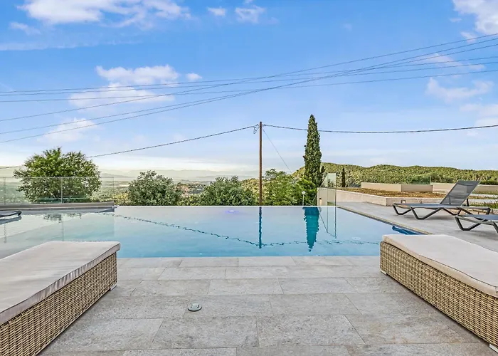 Le Roc Agioi Deka (Corfu)