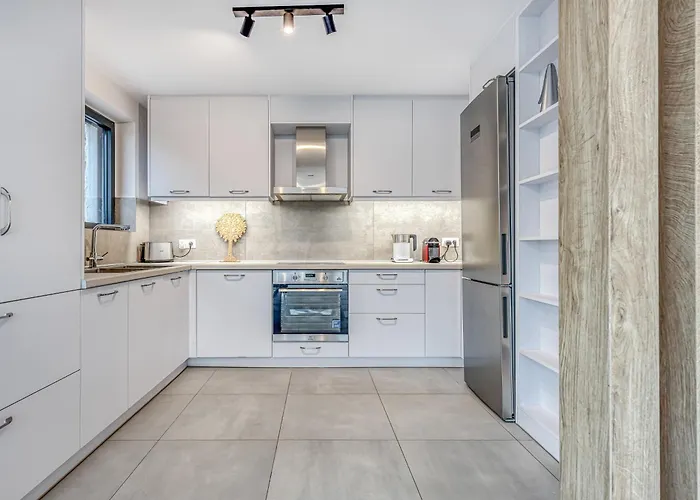 Le Roc Agioi Deka (Corfu)