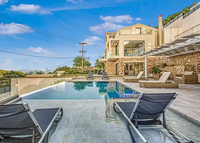 Le Roc Villa *